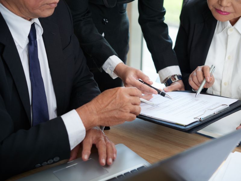 Cơ hội nghề nghiệp rộng mở cho người học Luật từ xa