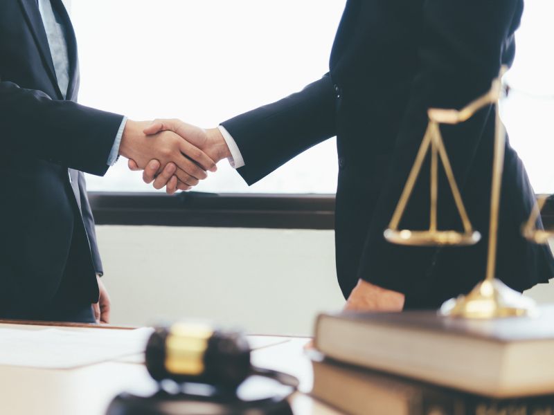 Học ngành Luật có tương lai không? Cơ hội làm việc rộng mở khi học ngành Luật Học ngành Luật có tương lai không? Cơ hội làm việc rộng mở khi học ngành Luật