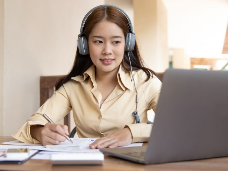 Cơ hội làm việc luôn rộng mở với sinh viên tốt nghiệp ngành Kế toán Cơ hội làm việc luôn rộng mở với sinh viên tốt nghiệp ngành Kế toán