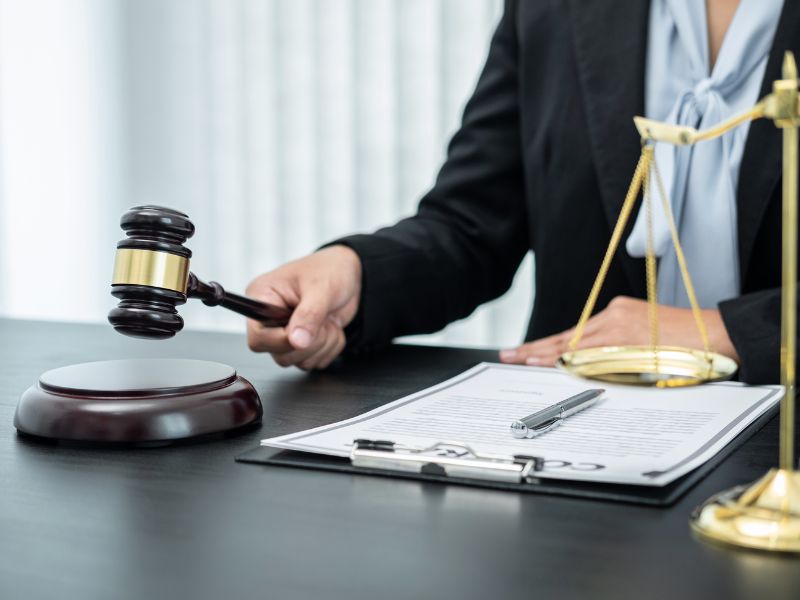 Văn bằng 2 ngành Luật: Cơ hội chuyển nghề, thăng tiến sự nghiệp