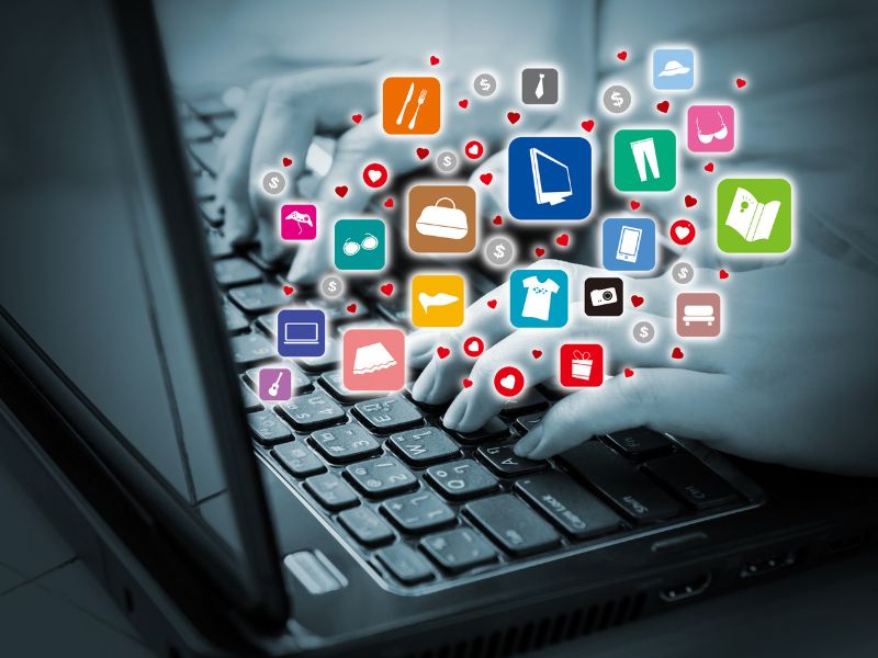 Người học được đào tạo toàn diện về kiến thức và kỹ năng kinh doanh trên nền tảng số