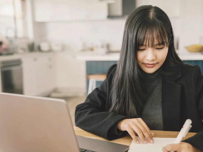 Học từ xa mang đến trải nghiệm học tập khác biệt với hình thức chính quy