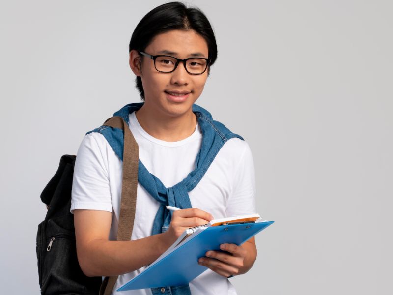 Những lưu ý khi đăng ký đại học từ xa online