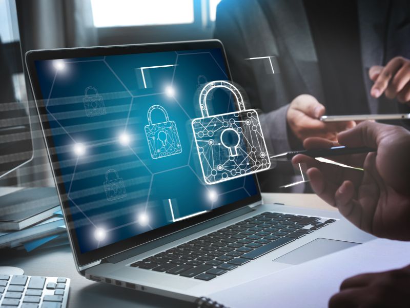Kỹ năng bảo mật và an toàn thông tin giúp bạn bảo vệ sản phẩm và dữ liệu cá nhân