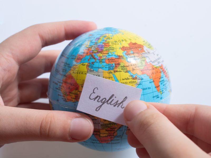 Sinh viên sau khi tốt nghiệp ngành Ngôn ngữ Anh có thể làm ở đa dạng vị trí