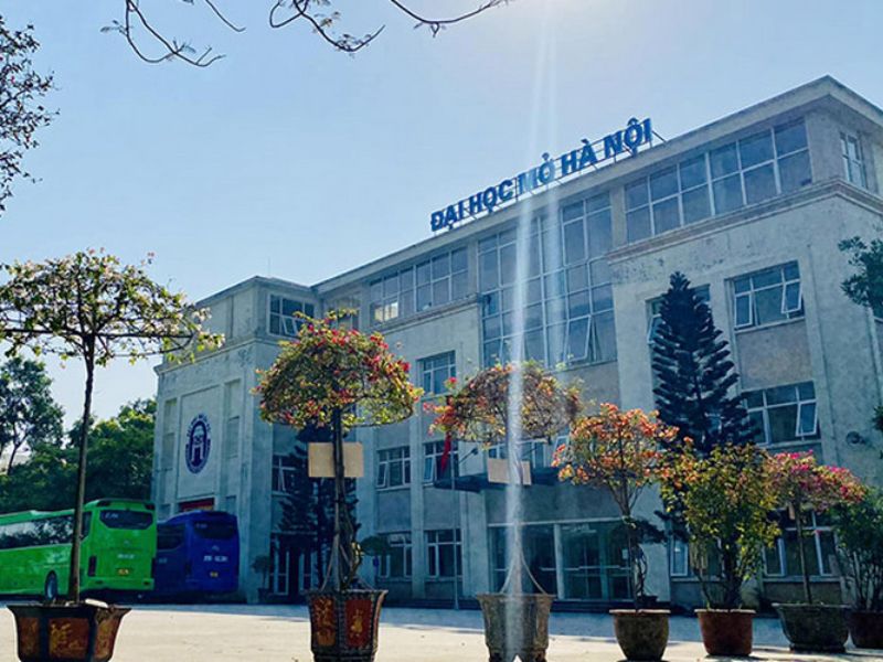 ĐH Mở (Hà Nội và TP.HCM) - Đơn vị tiên phong trong đào tạo từ xa