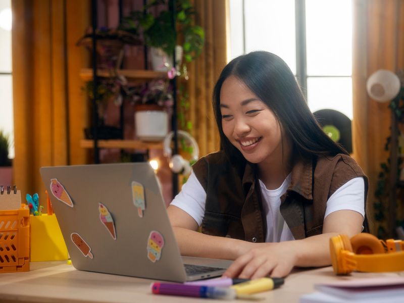 Xu hướng đại học từ xa 2025 – Học tập linh hoạt, thuận tiện