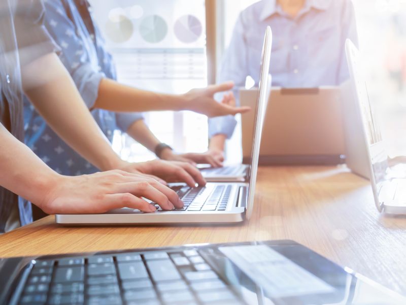 Ngành Công nghệ thông tin cũng có yêu cầu khá cao về các kỹ năng mềm