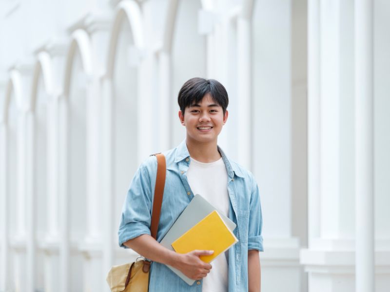 Chuyên ngành CNTT từ xa hot 2025: Xu hướng lựa chọn