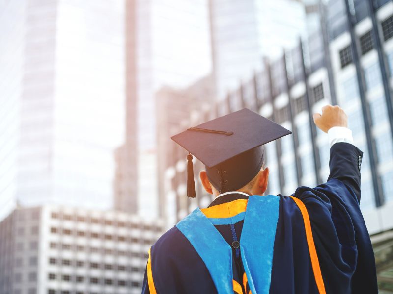 Điểm chuẩn Quản trị Kinh doanh theo khu vực mới nhất 2025