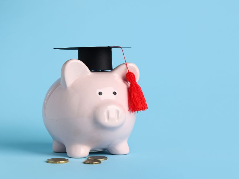 Học phí đại học từ xa CNTT 2025 được tính theo số tín chỉ, linh hoạt, chủ động về tài chính