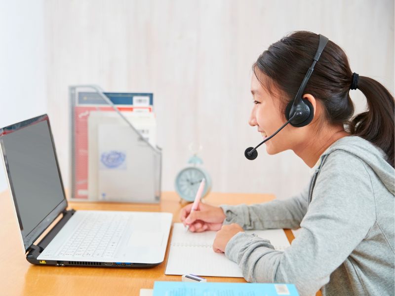 Lợi ích học đại học từ xa CNTT: Xóa bỏ mọi rào cản tiếp cận giáo dục hiện đại Lợi ích học đại học từ xa CNTT: Xóa bỏ mọi rào cản tiếp cận giáo dục hiện đại