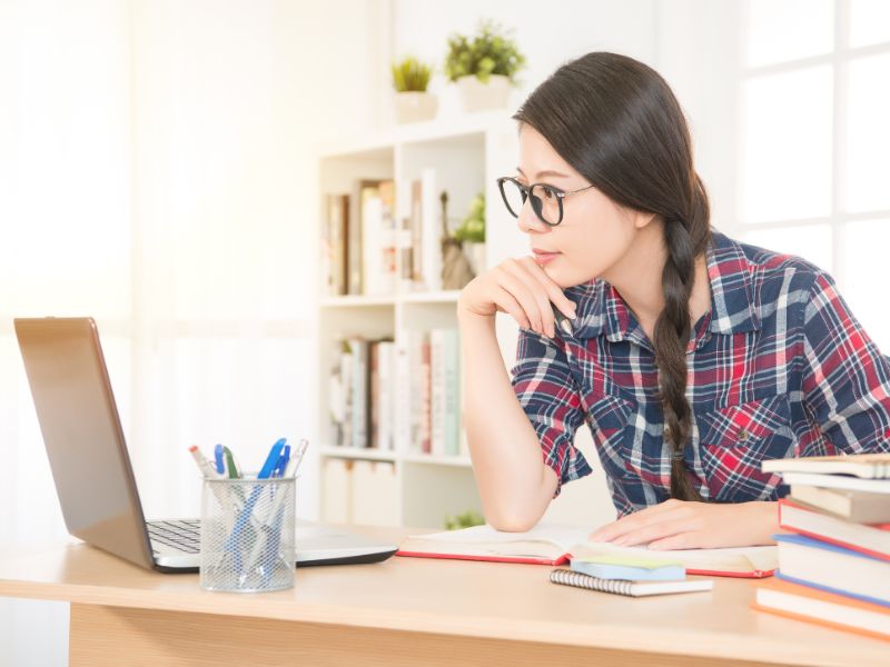 Đại học từ xa CNTT giúp rèn luyện khả năng tự học Đại học từ xa CNTT giúp rèn luyện khả năng tự học