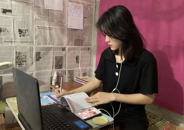 so-sanh-dai-hoc-tu-xa-ngon-ngu-anh-va-chinh-quy-6