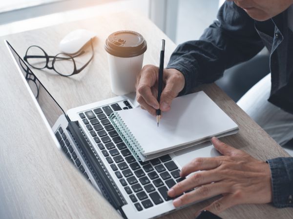 loi-ich-hoc-dai-hoc-tu-xa-ngon-ngu-anh-4