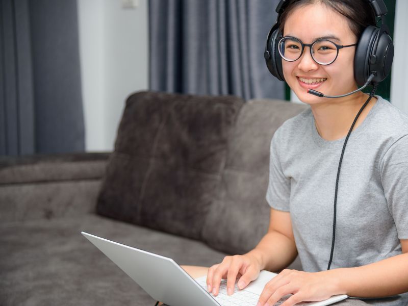 loi-ich-hoc-dai-hoc-tu-xa-quan-tri-kinh-doanh-2