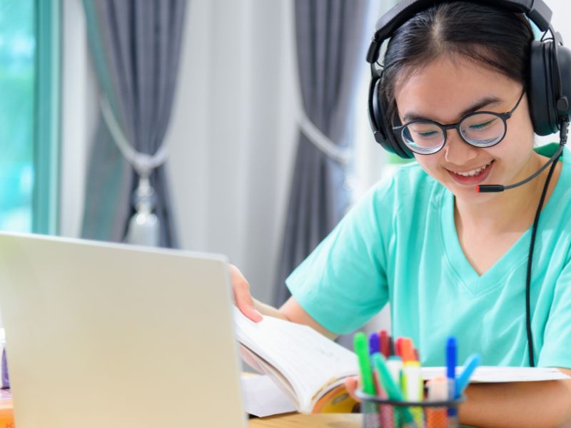 loi-ich-hoc-dai-hoc-tu-xa-quan-tri-kinh-doanh-3