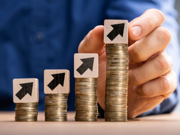 muc-luong-ngon-ngu-anh-tu-xa-3