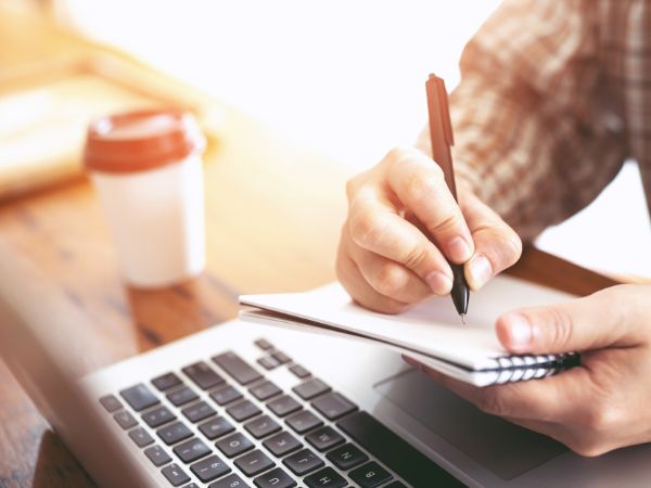 vi-sao-nen-hoc-dai-hoc-tu-xa-ngon-ngu-anh-1