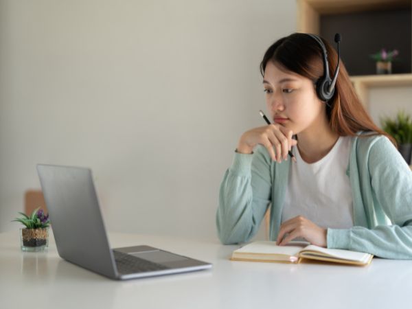 Vì sao nên học đại học từ xa Ngôn ngữ Anh trong năm 2026?