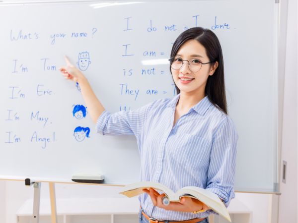 viec-lam-sau-dai-hoc-tu-xa-ngon-ngu-anh-3