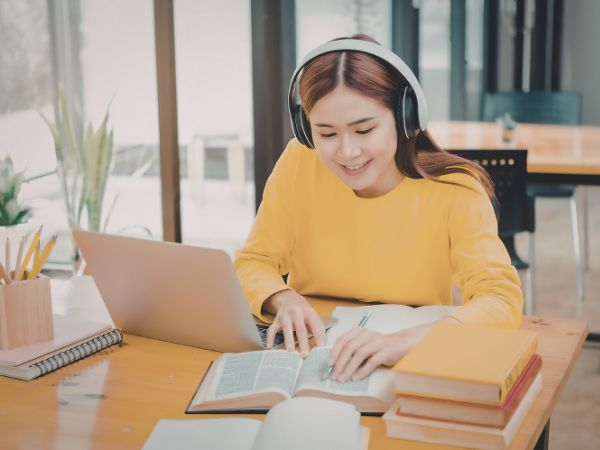 hoc-ngon-ngu-anh-online-co-hieu-qua-khong-3