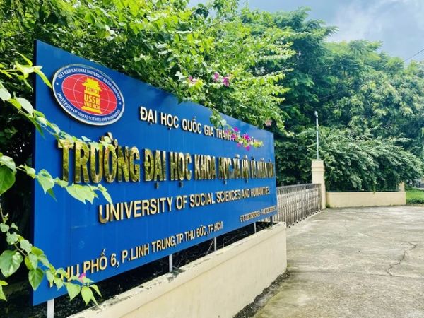 ngon-ngu-anh-nen-hoc-truong-nao-o-tphcm-2
